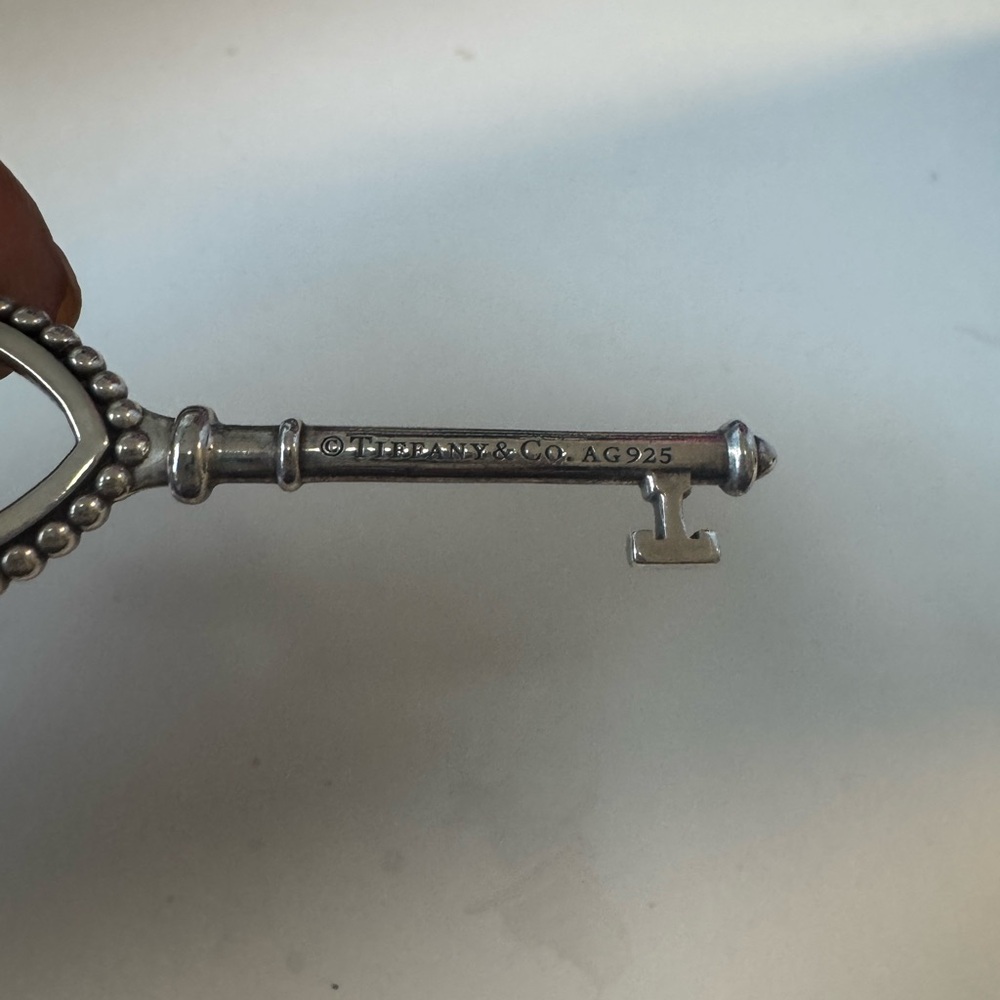 Auth Tiffany & Co. Key - Picture 3 of 4